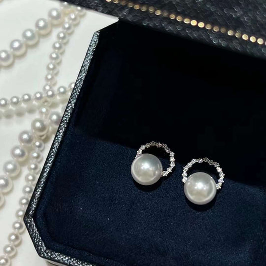 8.1mm Akoya Pearl Earrings With Diamonds