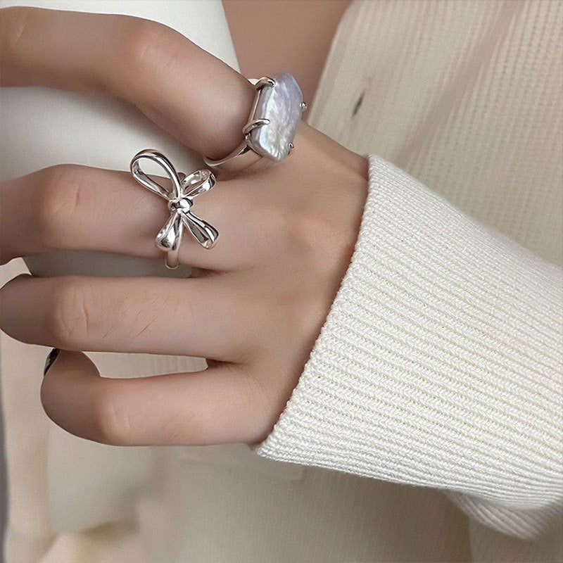 Baroque Pearl & Bow Open Ring Set