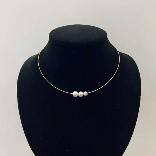 3 Akoya Pearls And 18K Gold Necklace